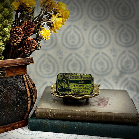 Circa Early 1900's - Robert J Pierce's Tansy Cotton Root Pennyroyal and Apiol Hinged Tablets Tin